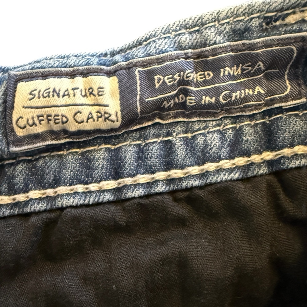 Miss Me Signature Cuffed Capri Jeans Size 30 - Picture 8 of 16